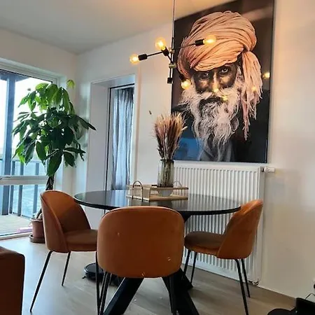 Fancy Homes - Modern 70m2 *