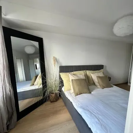 Fancy Homes - Modern 70m2 شقة *