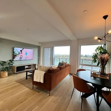 Fancy Homes - Modern 70m2 Apartman *